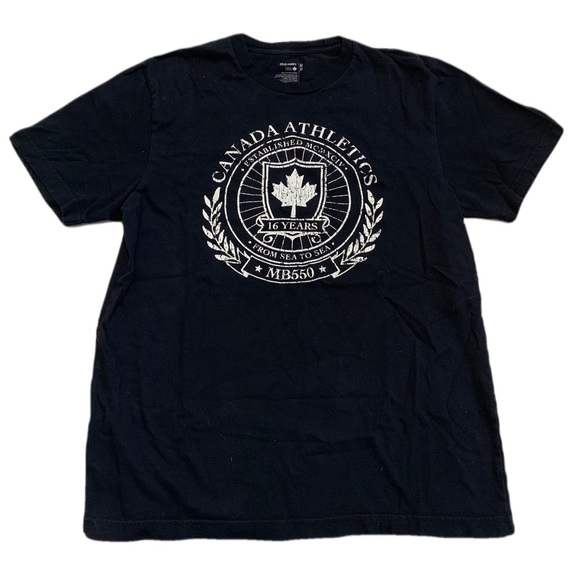Old Navy Canada Athletics T-Shirt Size M - Picture 1 of 5